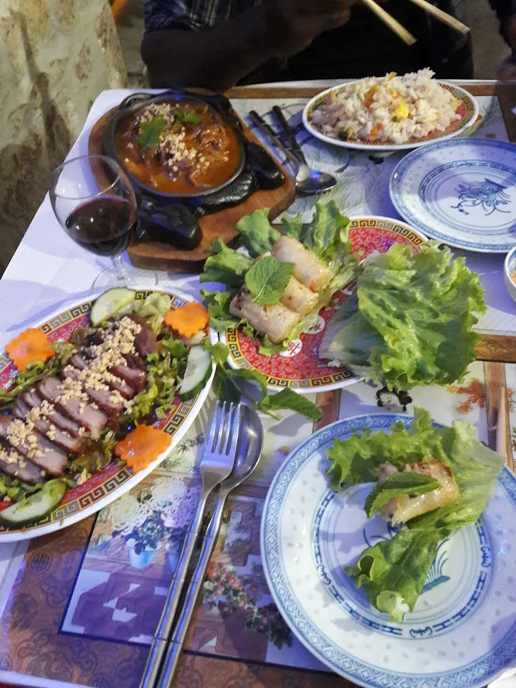 Canard Laqué Boeuf Saté